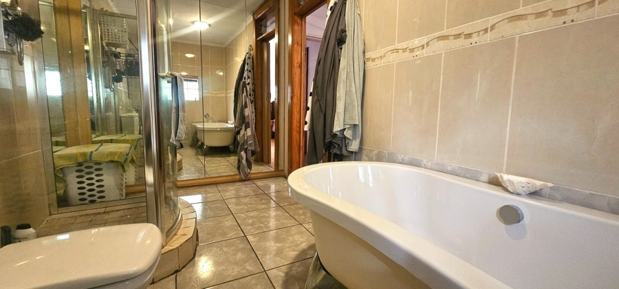 4 Bedroom Property for Sale in Cashan North West